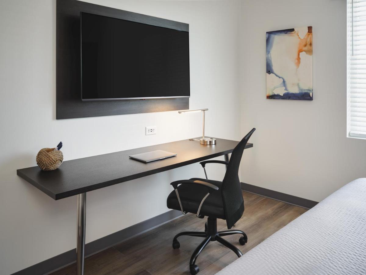 Stayapt Suites San Antonio-Randolph Live Oak Exteriör bild