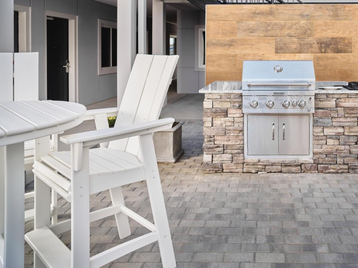 Stayapt Suites San Antonio-Randolph Live Oak Exteriör bild