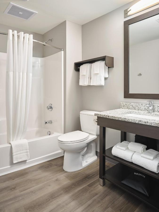 Stayapt Suites San Antonio-Randolph Live Oak Exteriör bild